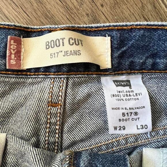 Levi’s 517 Bootcut Jeans • W29 L30 • Vintage Mid-Wash • Classic Fit - Picture 2 of 5